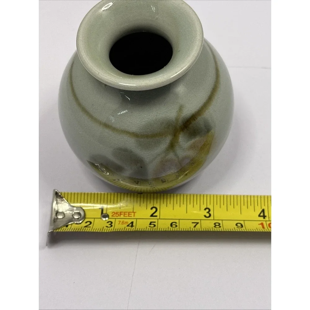 Highland Stoneware Scotland Bud Vase Floral 3.25
